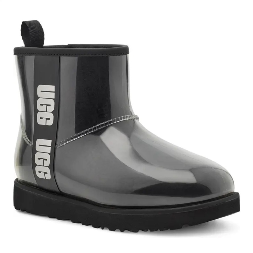 Classic Mini Waterproof Clear Boot
UGG® Black Size 8